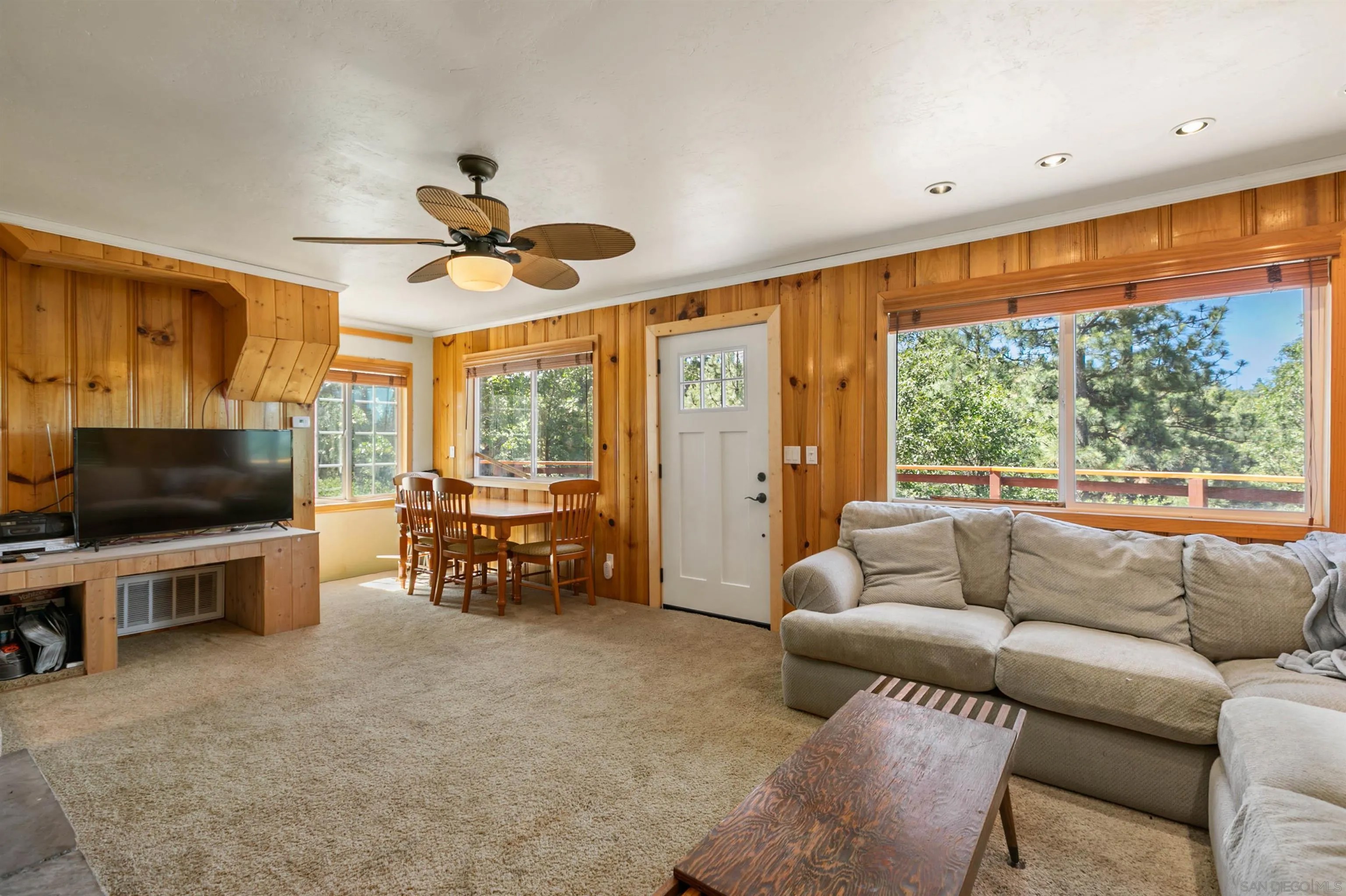 748 Boiling Springs